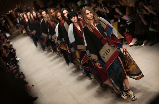 Burberry Prorsum: Runway - London Fashion Week AW14